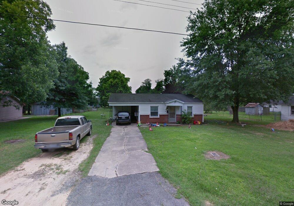 1004 E 8th St, Stuttgart, AR 72160 - photo 1