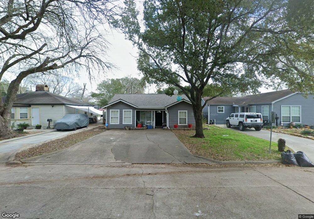 1313 Georgina St, Rosenberg, TX 77471 - photo 1
