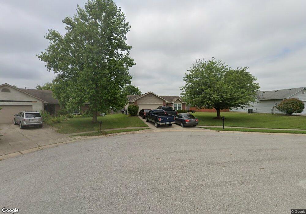 210 Creekside Ct, Whiteland, IN 46184 - photo 1