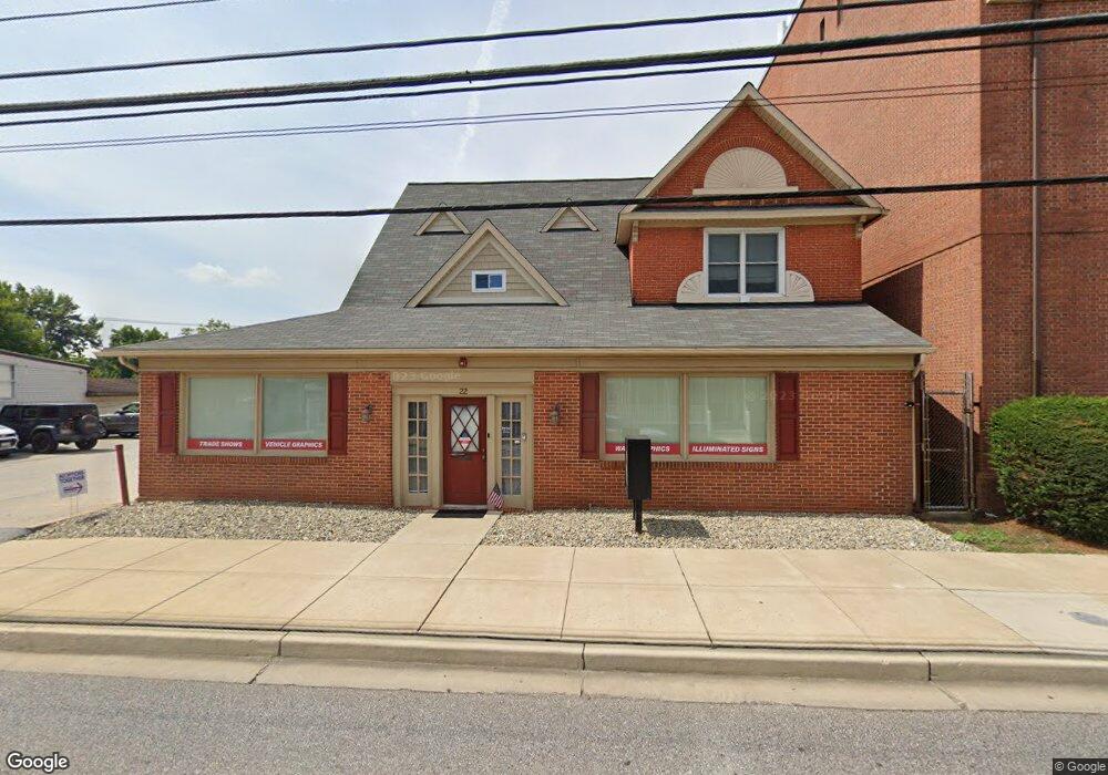 22 Bloomsbury Ave unit C, Baltimore, MD 21228 - photo 1
