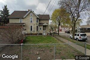 828 S 10th St, Milwaukee, WI 53204