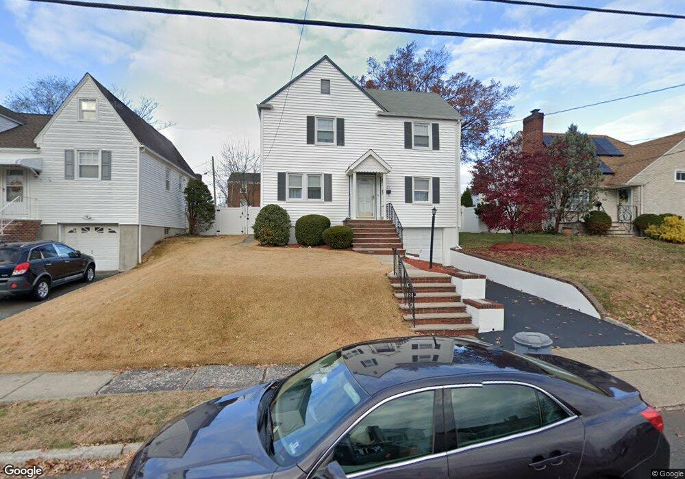 1020 Lorraine Ave, Union, NJ 07083 - photo 1