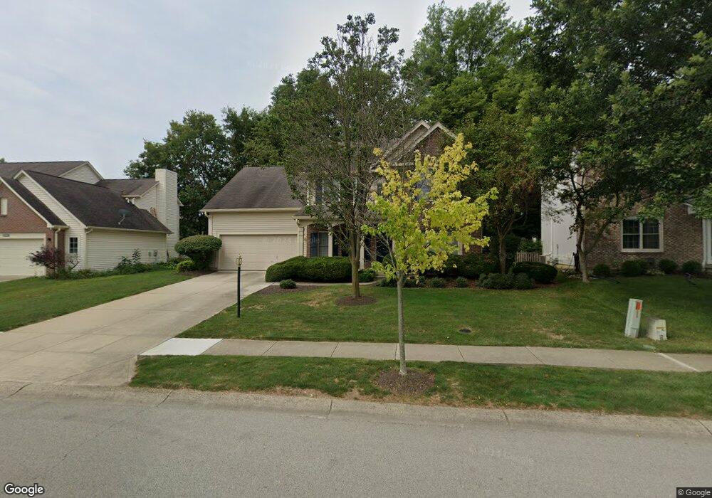 12256 Cobblestone Dr, Fishers, IN 46037 - photo 1