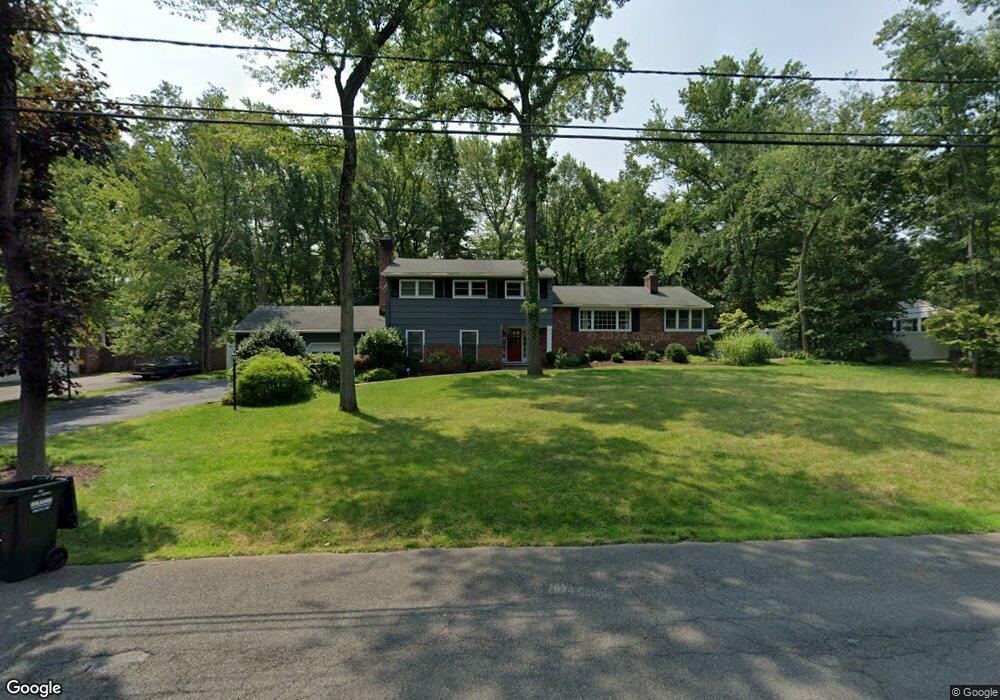 7 Chiplou Ln, Scotch Plains, NJ 07076 - photo 1