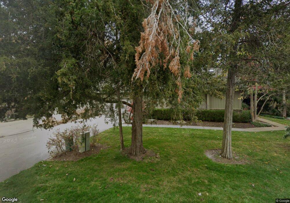 7710 Linden Dr unit J18, West Bloomfield, MI 48324 - photo 1