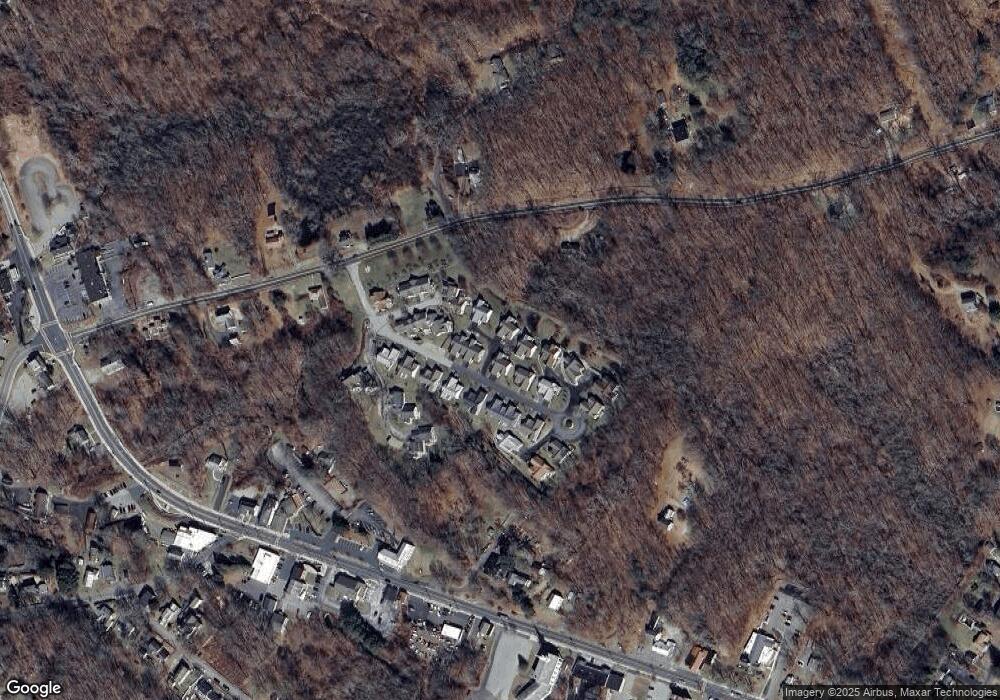 94 Stonehouse Rd unit 7, Coventry, CT 06238 - photo 1