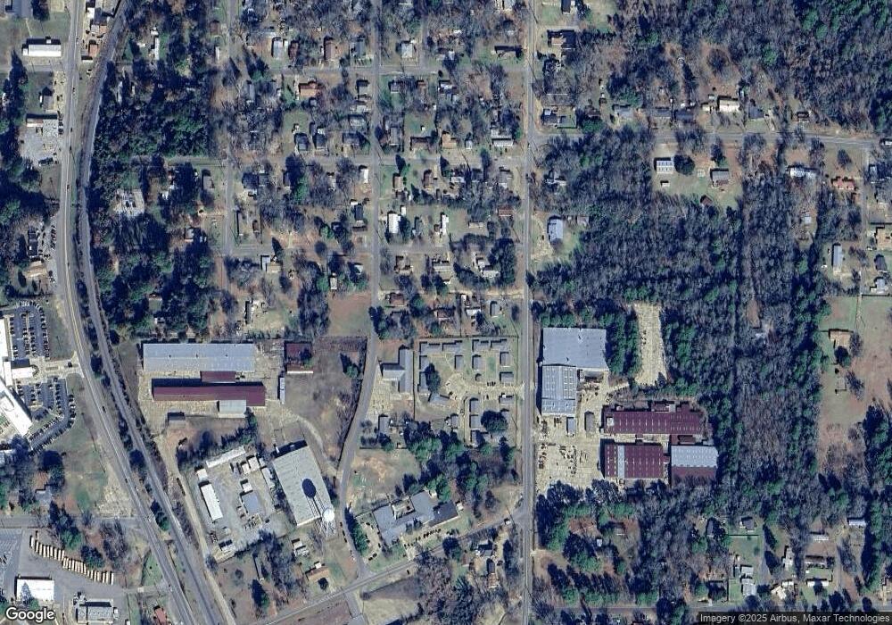 311 Earl Rhoads Dr, Vivian, LA 71082 - photo 1