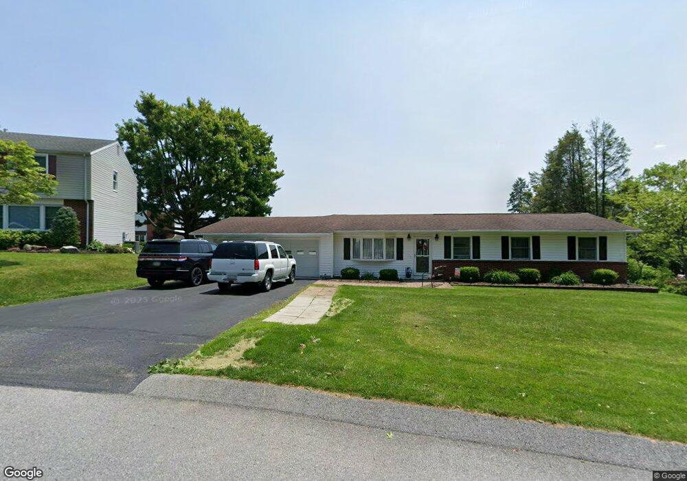 18 Windsor St, Indiana, PA 15701 - photo 1