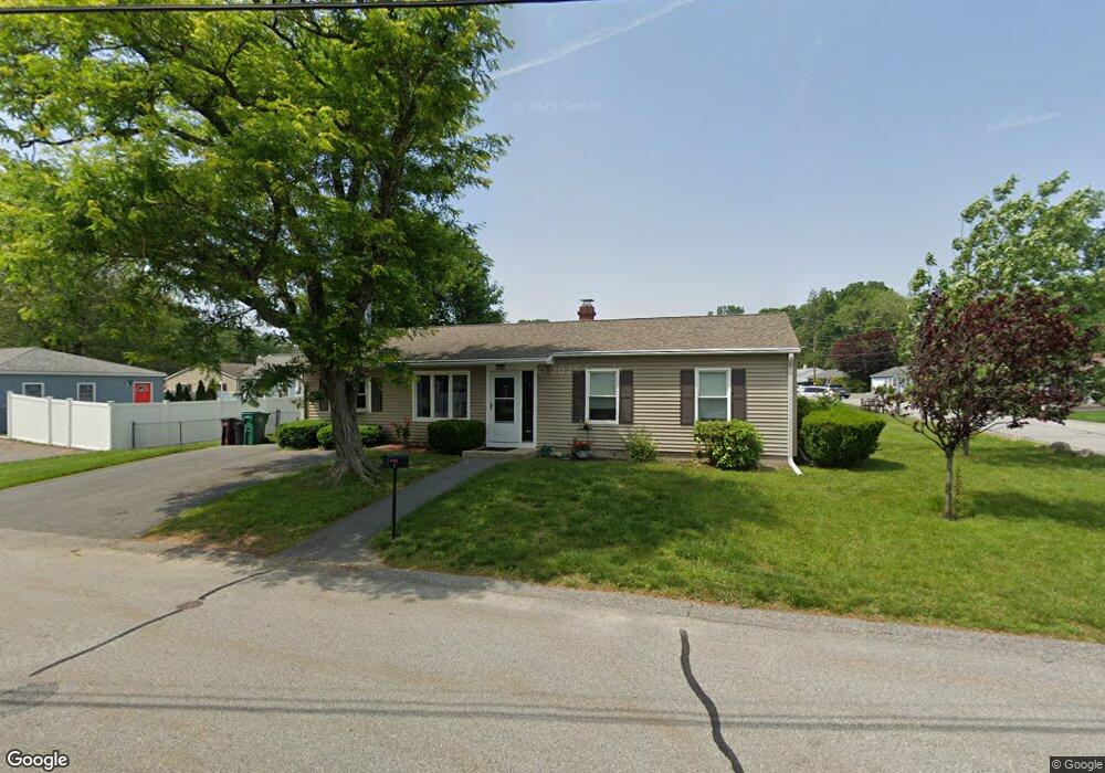 5 Lisa Ln, Lowell, MA 01854 - photo 1