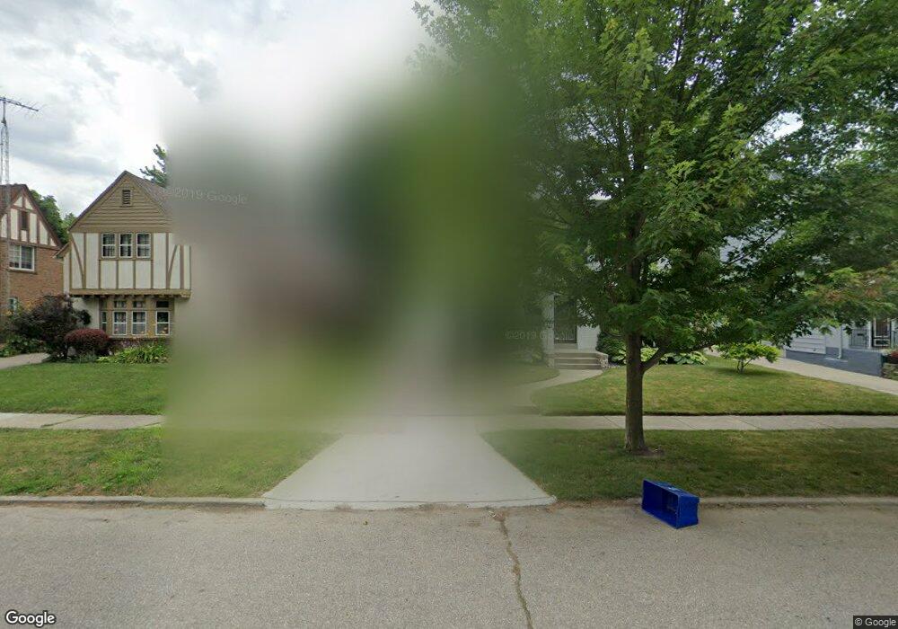 1017 Beard St, Flint, MI 48503 - photo 1