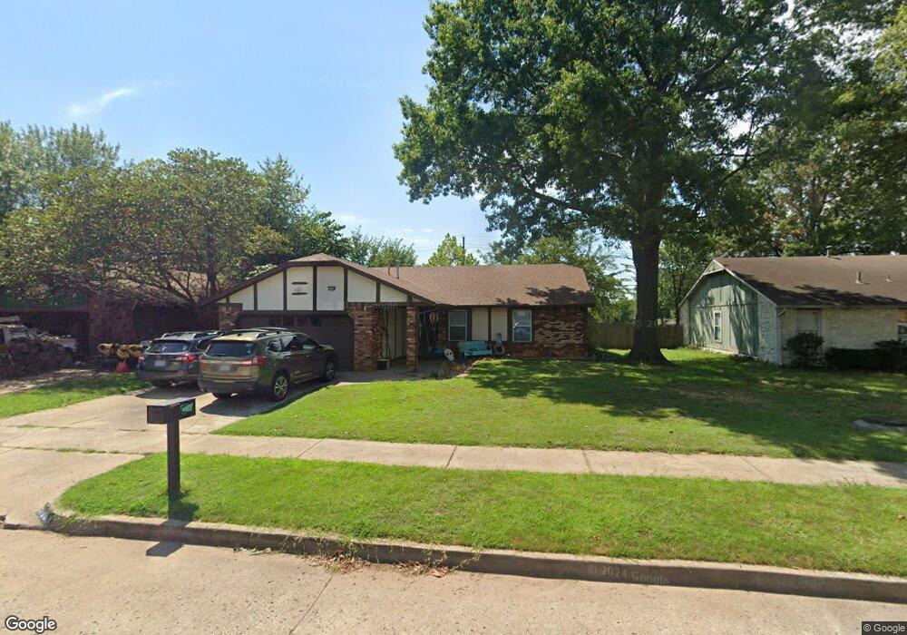 5708 S Elm Ave, Broken Arrow, OK 74011 - photo 1