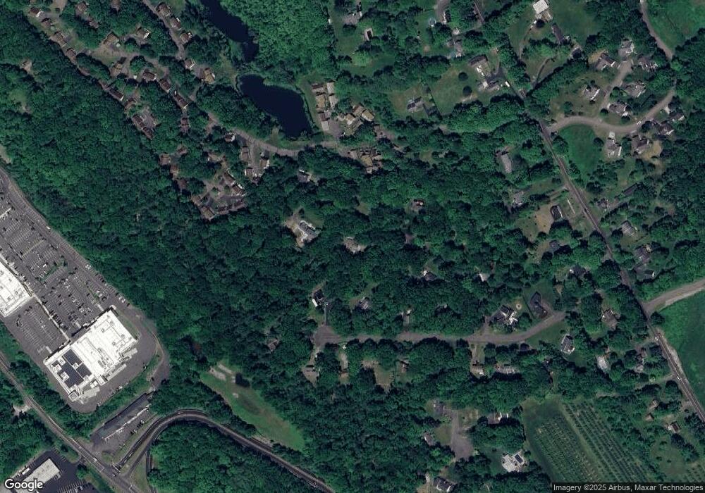 46 Crabapple Ln, Guilford, CT 06437 - photo 1