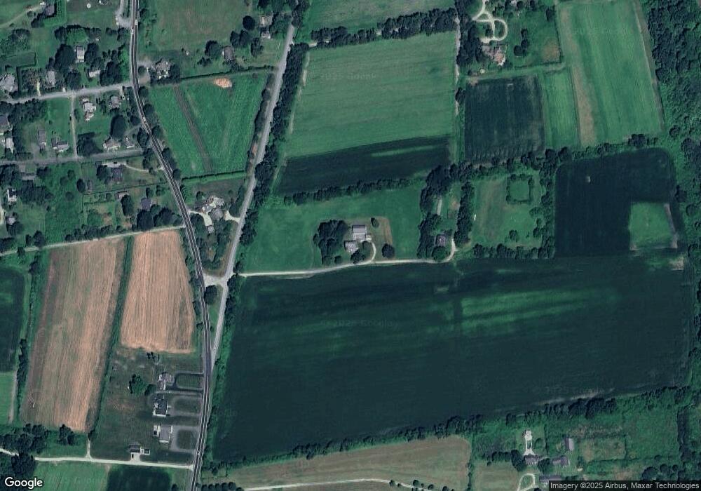 90 Old Main Rd unit B, Little Compton, RI 02837 - photo 1