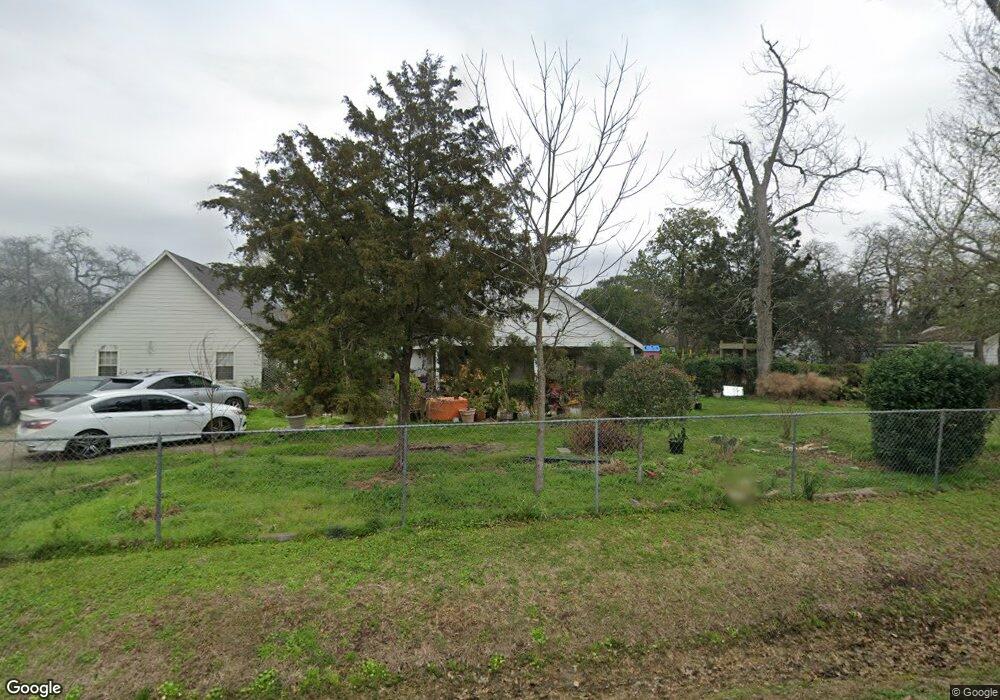 7720 Helmers St, Houston, TX 77022 - photo 1