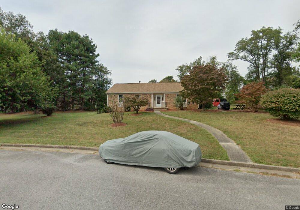 435 Summercrest Ave, Waynesboro, VA 22980 - photo 1