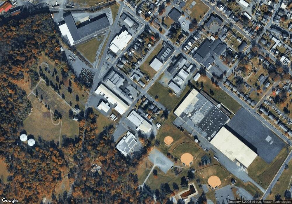 302 Front St, Boyertown, PA 19512 - photo 1