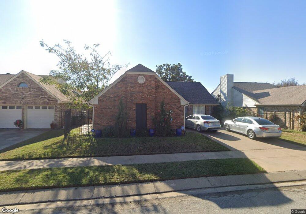 1416 Autumn Chase Square, Bedford, TX 76022 - photo 1