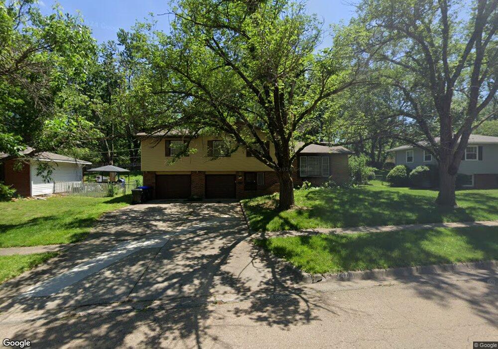 3401 SW 33rd St, Topeka, KS 66614 - photo 1