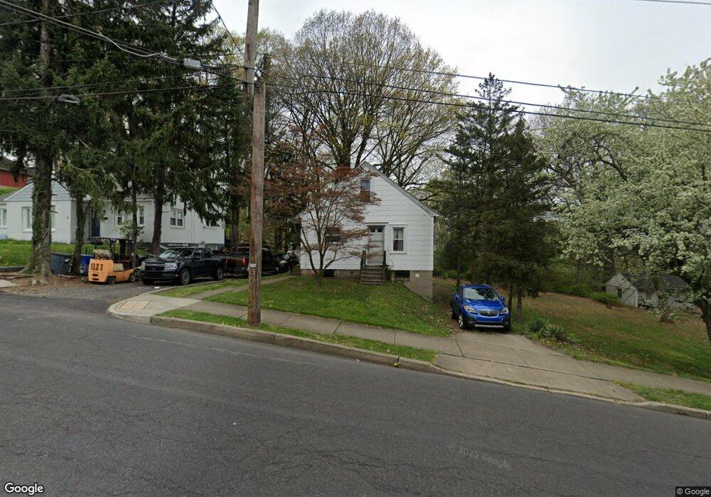 102 N Irving St unit 110, Allentown, PA 18109 - photo 1