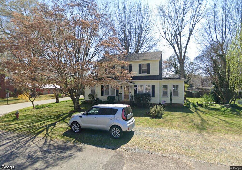 238 S 3rd Ave, Siler City, NC 27344 - photo 1