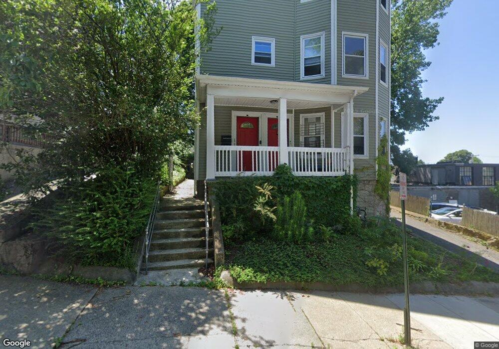 13 Evergreen St unit 2, Providence, RI 02906 - photo 1