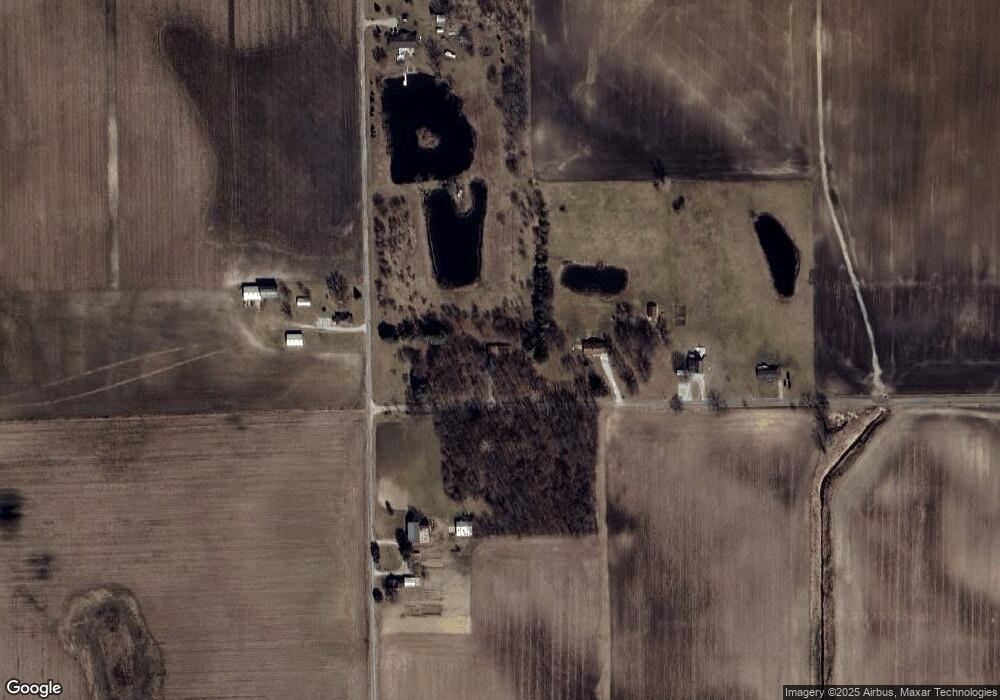 3910 16b Rd, Bourbon, IN 46504 - photo 1