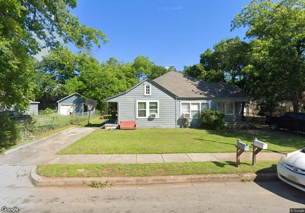 518 Featherston St, Cleburne, TX 76033 - photo 1