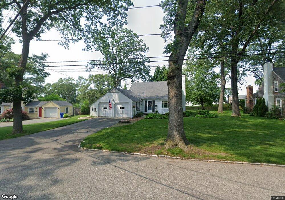 26 Sagamore Rd, Cranston, RI 02920 - photo 1