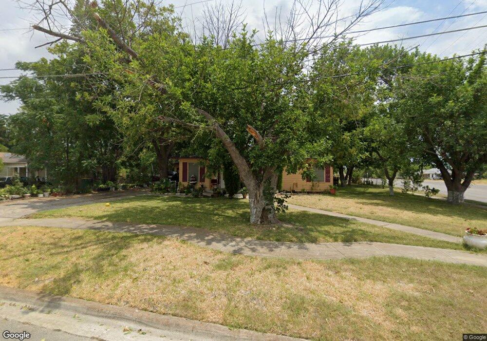 1716 E Adams Ave, Temple, TX 76501 - photo 1