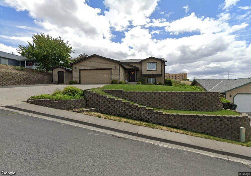 12 SE Kirk Ave, Pendleton, OR 97801 - photo 1