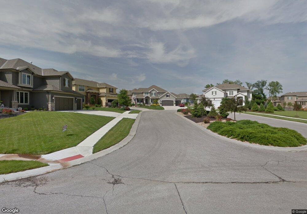 22528 W 61st St, Shawnee, KS 66226 - photo 1