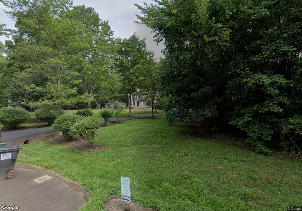 6897 Meaghan Ln, Warrenton, VA 20187 - photo 1