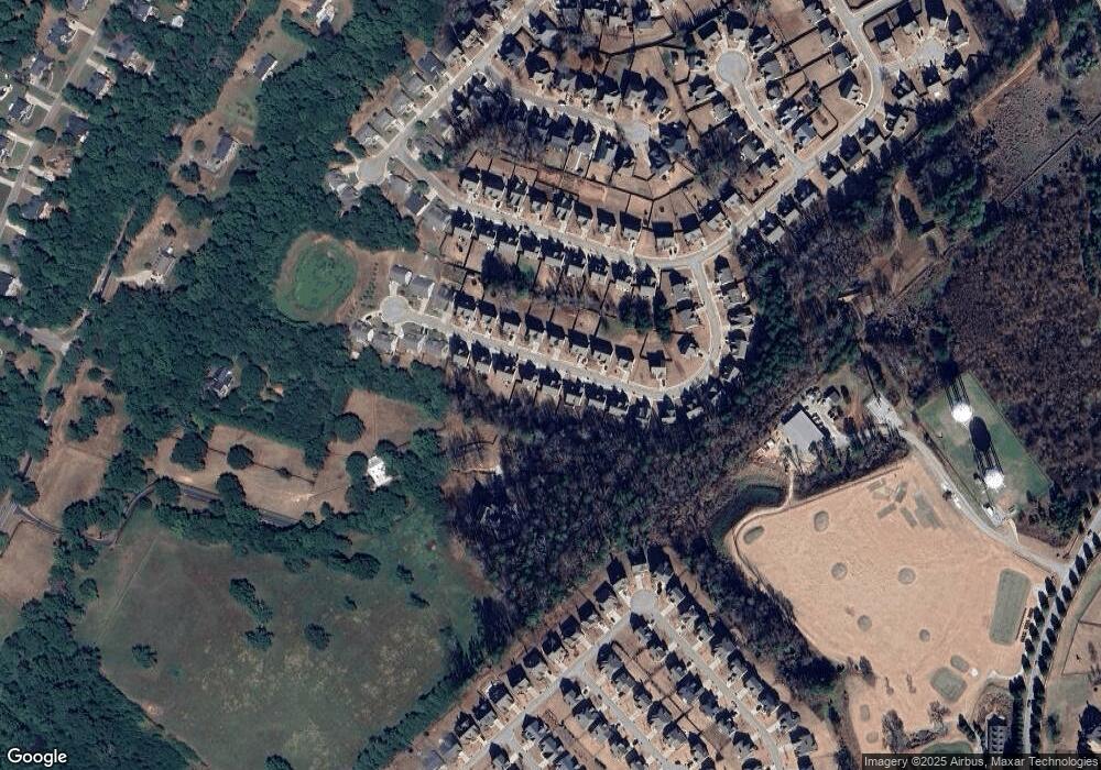 1477 Washington Rose Ave unit B28, Hoschton, GA 30548 - photo 1