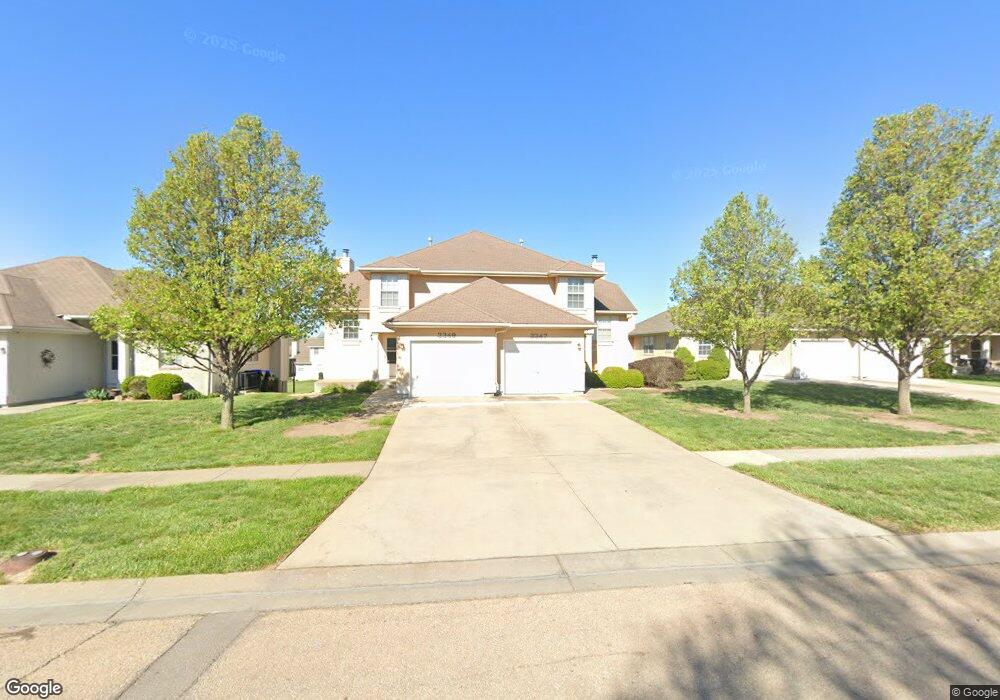 3347 SW Southbrook Ct, Topeka, KS 66614 - photo 1