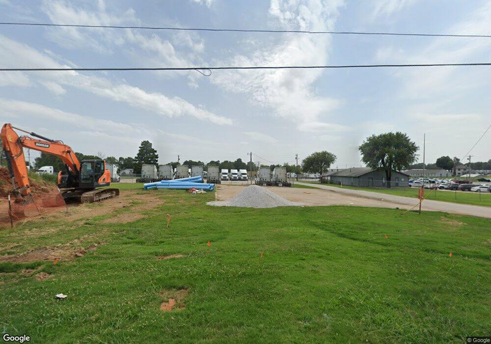 159 W Henri de Tonti Blvd, Springdale, AR 72762 - photo 1