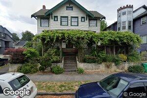 3053 SE Pine St, Portland, OR 97214