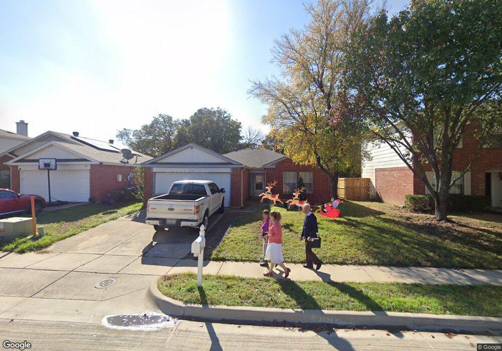 1121 Springcreek Dr, Denton, TX 76210 - photo 1