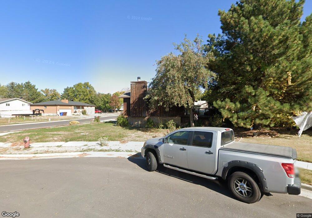 7063 S Pepperidge Cir, Midvale, UT 84047 - photo 1