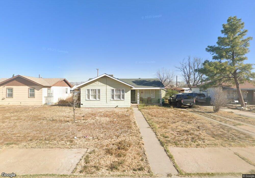 418 E Greenacres Tdrive, Hobbs, NM 88240 - photo 1