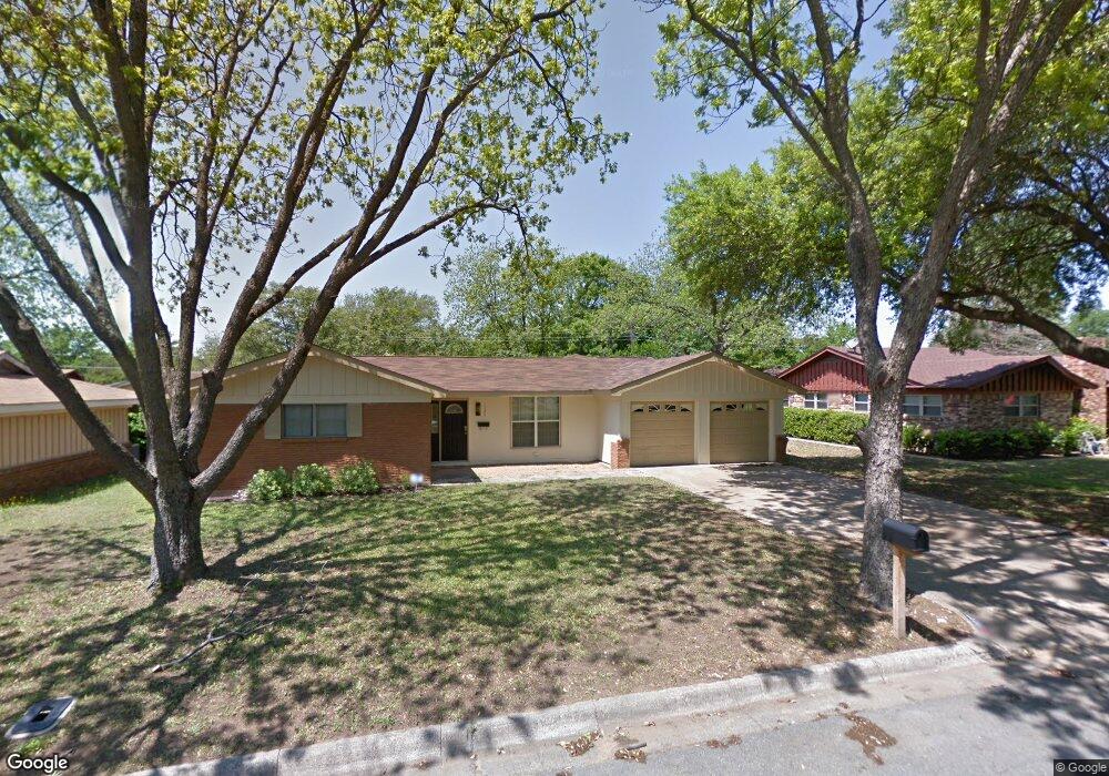 1121 Mary Dr, Hurst, TX 76053 - photo 1
