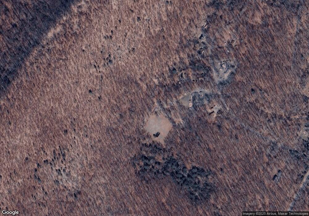 207 Warden Lake A B Dr, Wardensville, WV 26851 - photo 1