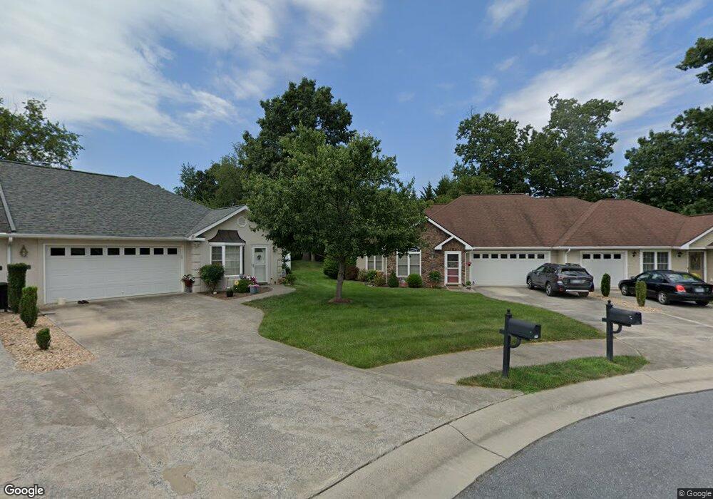 2105 Secrist Ln, Harrisonburg, VA 22801 - photo 1