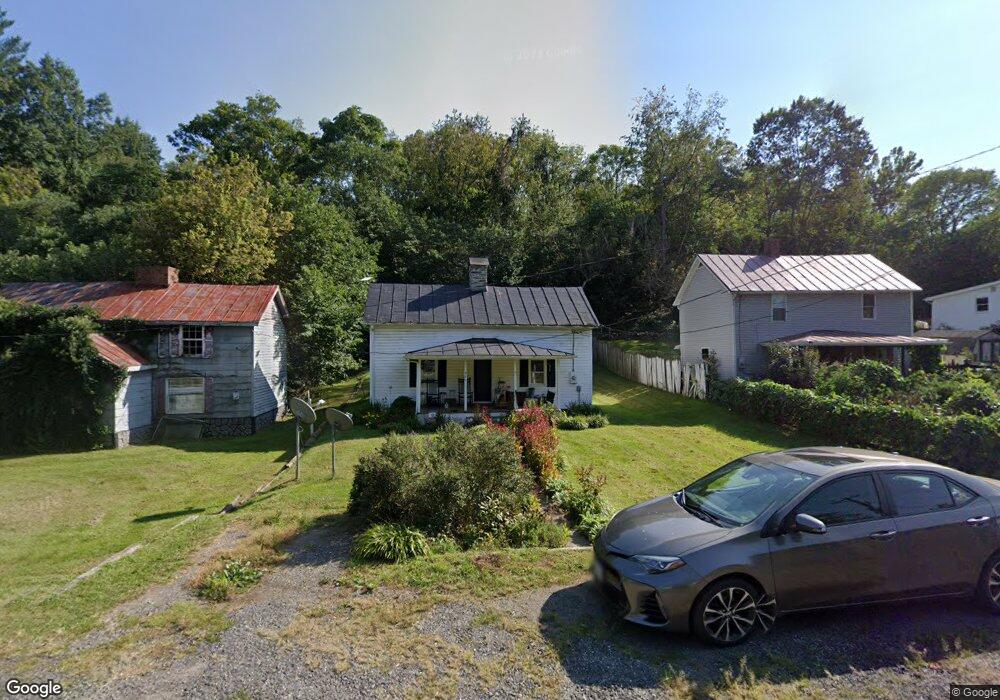 464 Laurel Mills Rd, Castleton, VA 22716 - photo 1