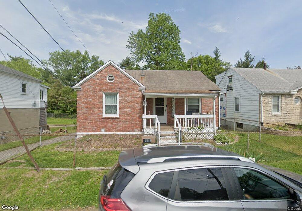 2515 E Oak St, New Albany, IN 47150 - photo 1