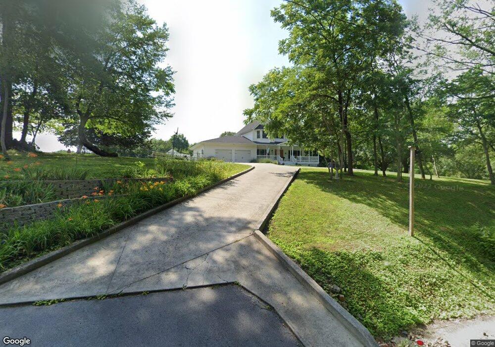 204 Woodrow St, Manchester, TN 37355 - photo 1