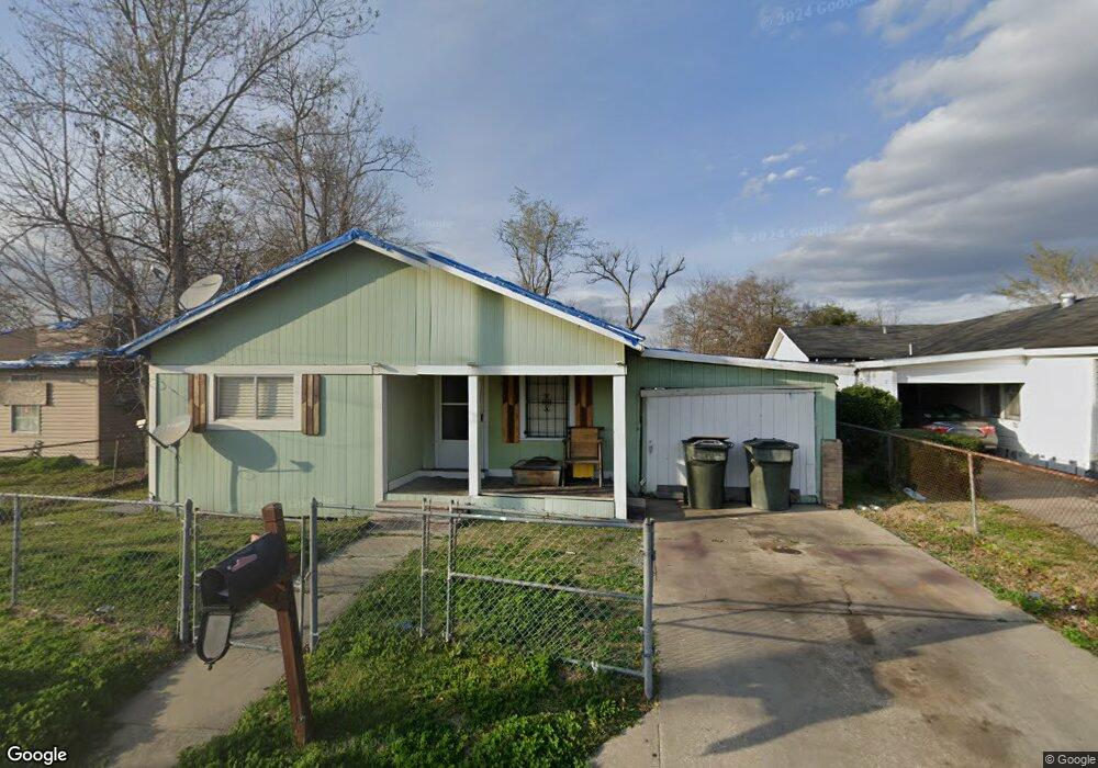 2015 Evans St, Lake Charles, LA 70601 - photo 1