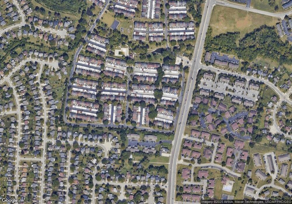 654 Dlyn St, Columbus, OH 43228 - photo 1