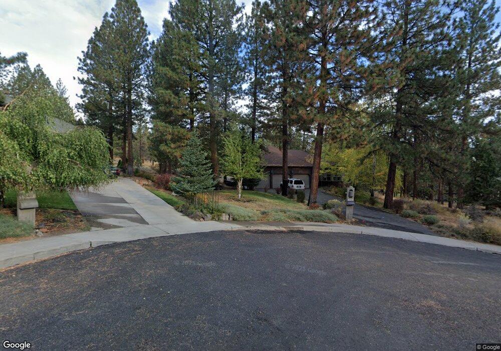 1134 NW Clark Ct, Bend, OR 97701 - photo 1