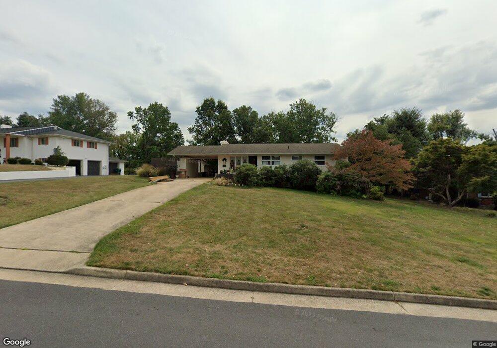 882 Shawnee Rd, Waynesboro, VA 22980 - photo 1