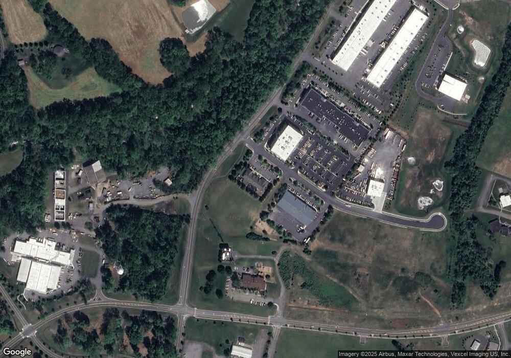 4238 Burrough Dr, Warrenton, VA 20187 - photo 1